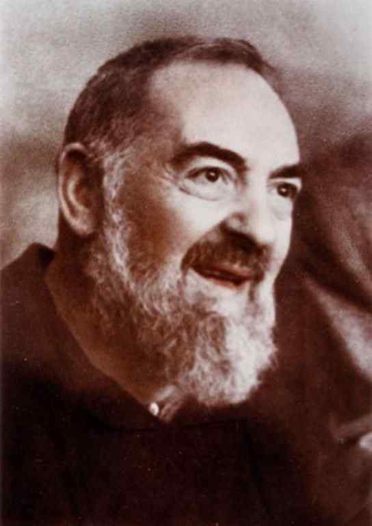 Santo Padre Pio de Pietrelcina Santo Padre Pio de Pietrelcina